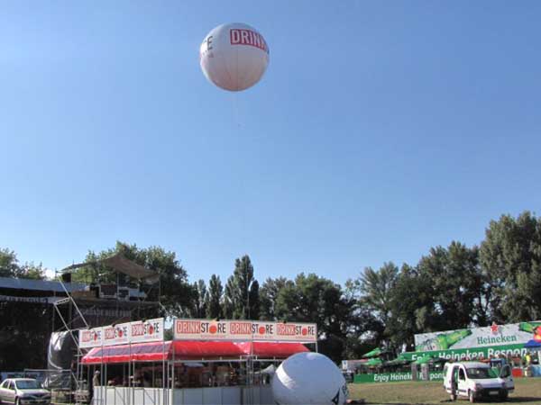 Untitled-1_0009_IMG_9440